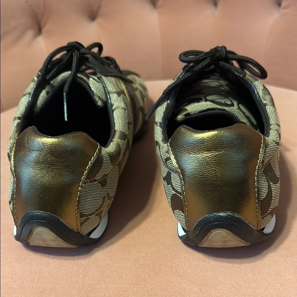 Coach Brown and Tan Sneakers with Contemporary Style - Picture 3 of 5